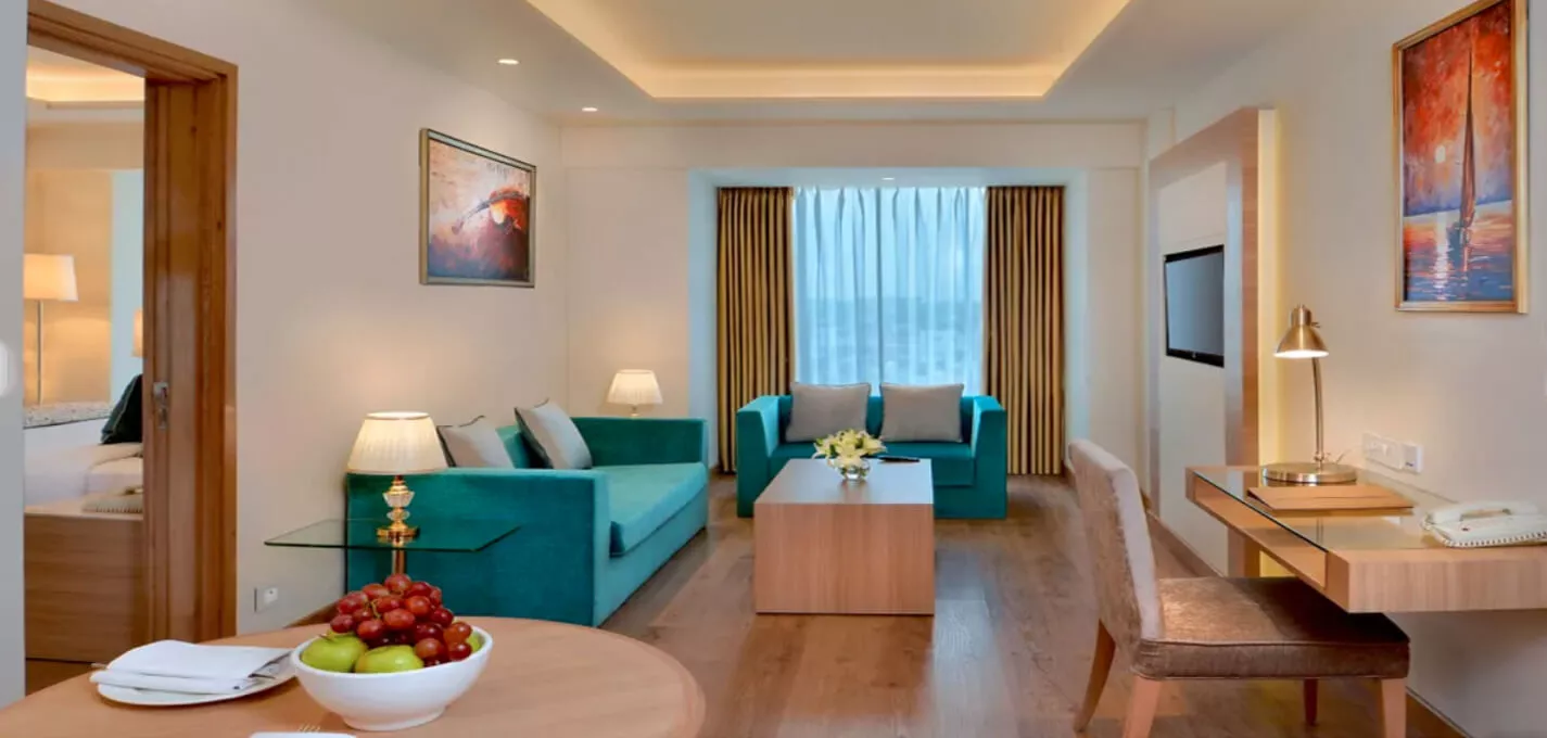 Golden Sarovar Portico
